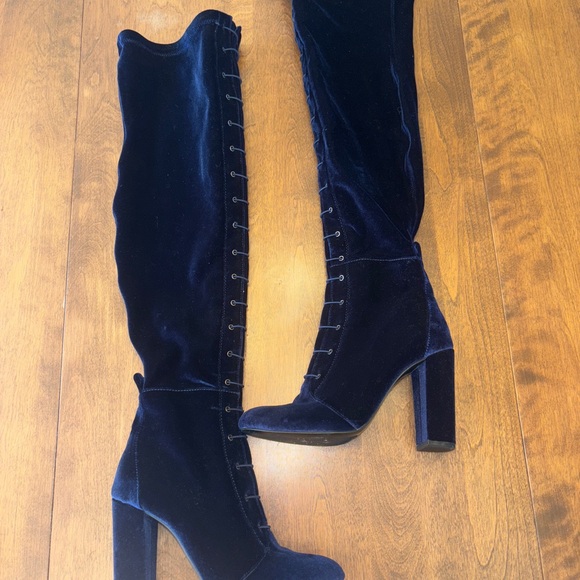 Elegant Navy Velvet Knee-High Boots - Picture 1 of 9